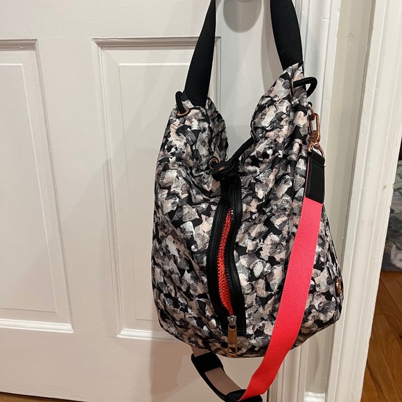 lululemon athletica Bags Lululemon Gym Bag Poshmark